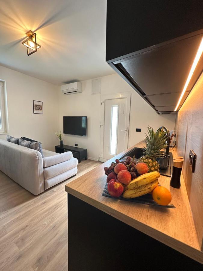Apartment Tina Задар Екстер'єр фото